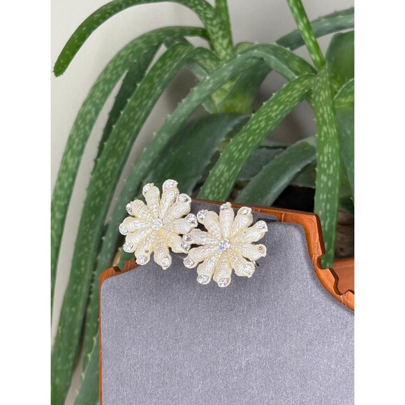Source Unknown Jewelry - Vintage White Coral Statement Clip Earrings Rhinestone Coastal Resort